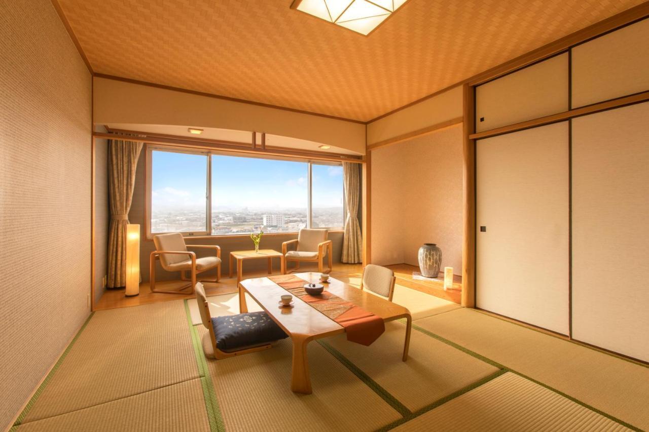 Tresta Shirayama Hotel Takamatsu Exterior photo
